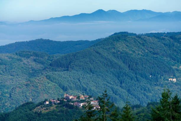 Veduta delle Alpi Apuane dalla Garfagnana
